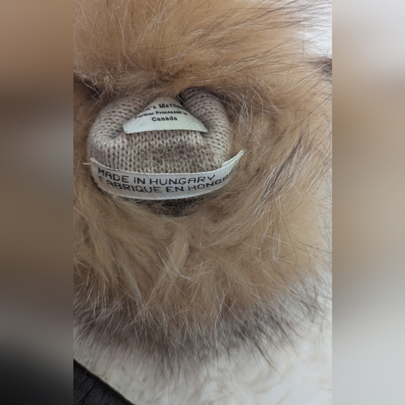 Vintage Hungarian Silver Fox and Leather Gloves - Picture 8 of 14